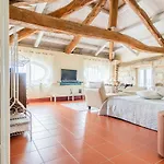 Cascina Petricore - Elegante Dimora Tra Le Colline Del Monferrato