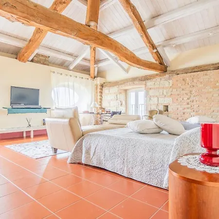 Apartment Cascina Petricore - Elegante Dimora Tra Le Colline Del Monferrato *
