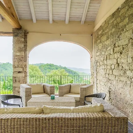 Cascina Petricore - Elegante Dimora Tra Le Colline Del Monferrato *