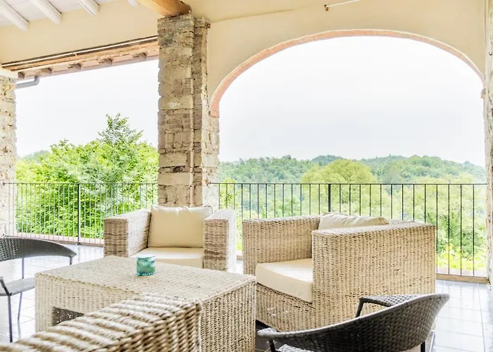 Cascina Petricore - Elegante Dimora Tra Le Colline Del Monferrato モンカルヴォ