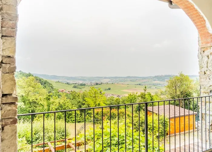 Cascina Petricore - Elegante Dimora Tra Le Colline Del Monferrato * モンカルヴォ