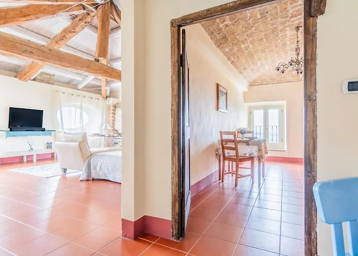 Cascina Petricore - Elegante Dimora Tra Le Colline Del Monferrato * モンカルヴォ