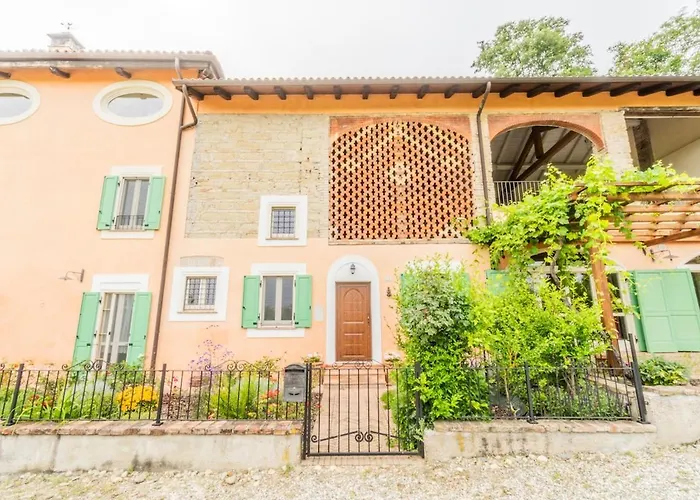 Cascina Petricore - Elegante Dimora Tra Le Colline Del Monferrato